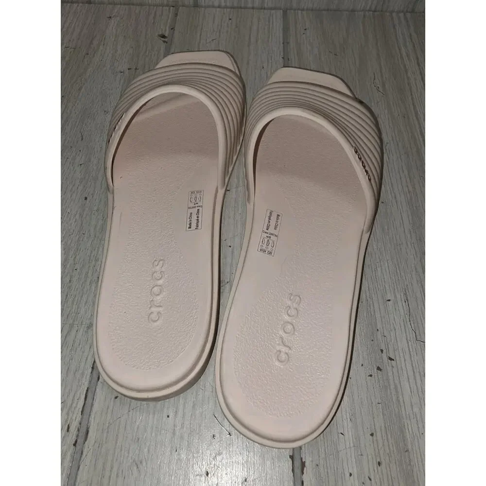 Crocs Women's Miami Slide Dew Size 6 Ribbed Cream Minimalist Summer Read